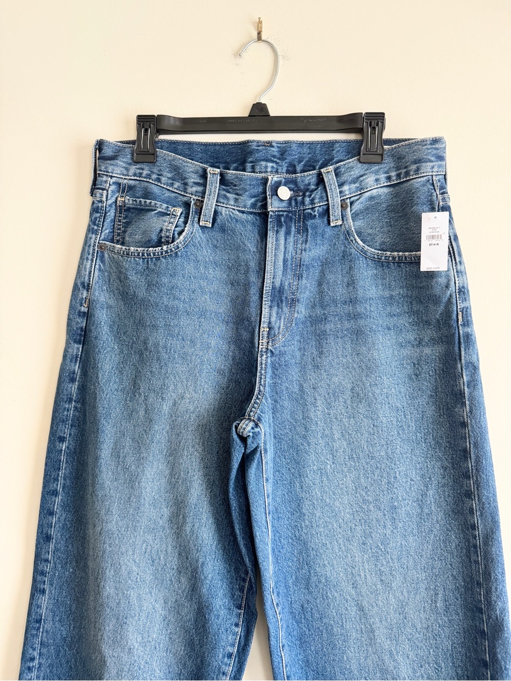 Hailey Bieber x Gap 1996 Extra Baggy Jeans Light Indigo Size 27 NWT - Picture 2 of 10